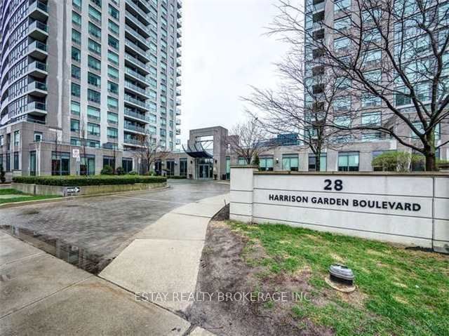 28 Harrison Garden