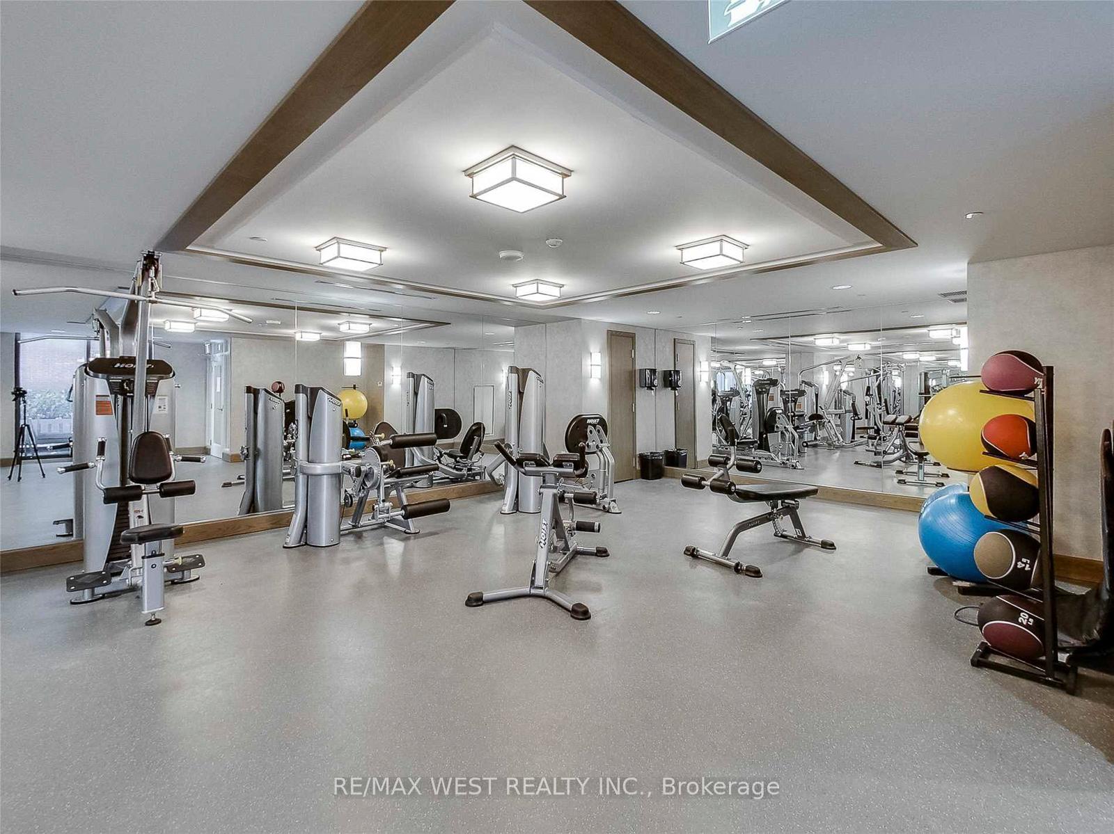 1 Bedroom Condo at 3091 Dufferin,  Toronto For sale