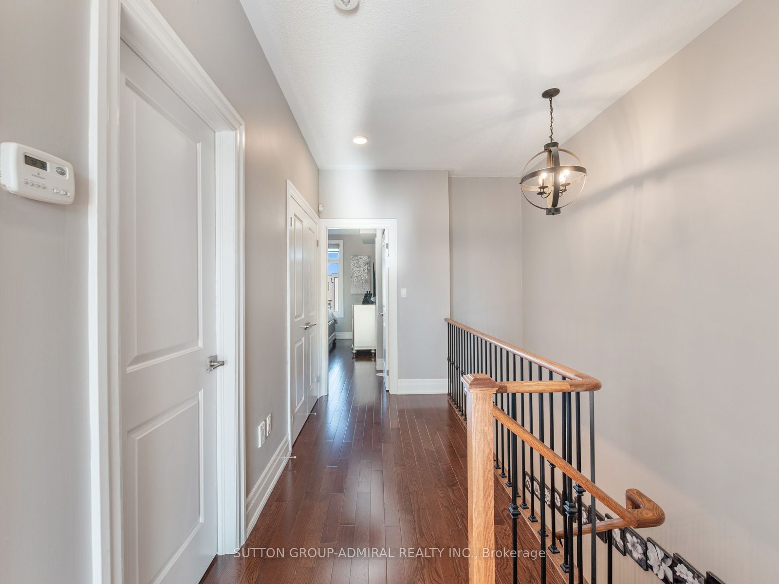 251 Thomas Cook Avenue