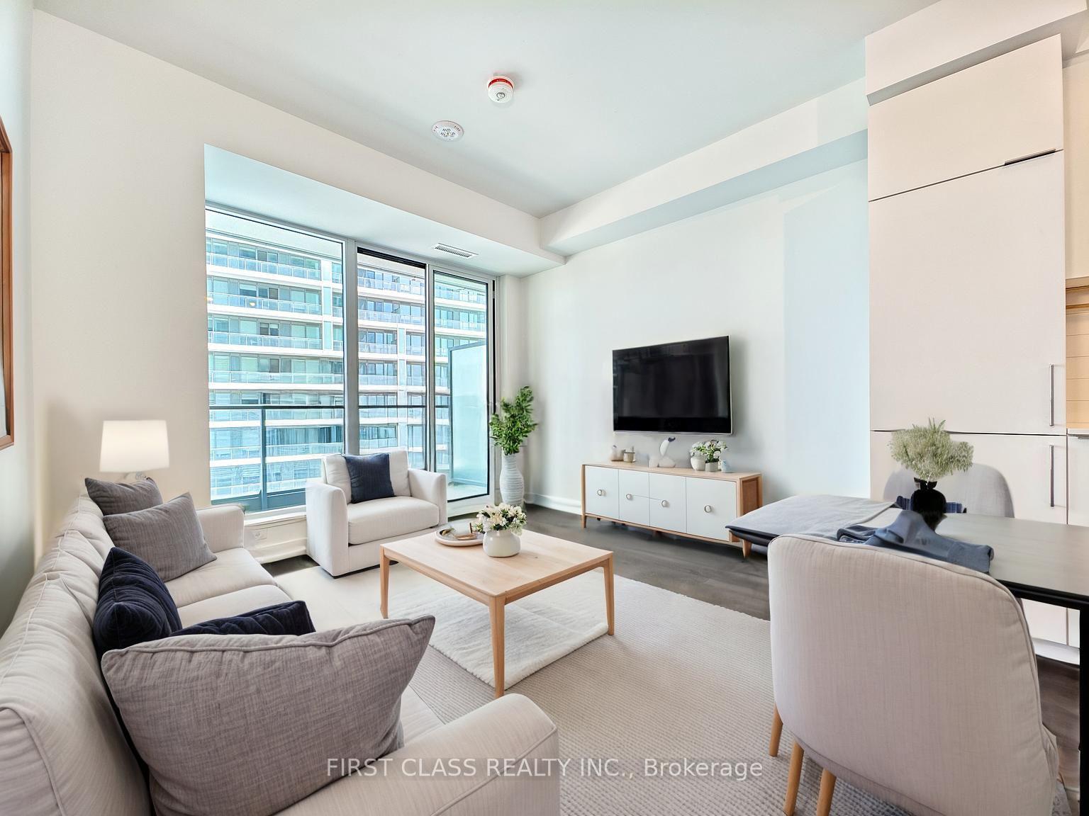 2 Bedrooms Condo at 8 Olympic Garden, Toronto For sale