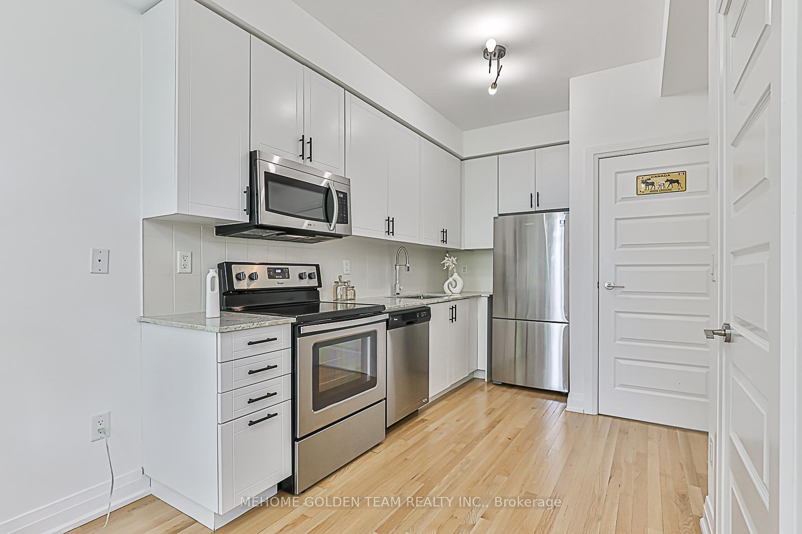 1 Bedroom Condo at 23 Eldora, Toronto For sale