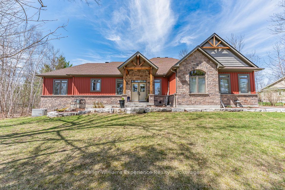 2176 Elana Drive, Severn, ON L3V 0C2