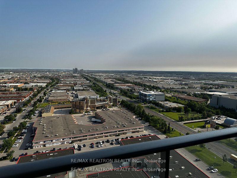 1 Bedroom Condo at 1000 Portage, Vaughan For sale