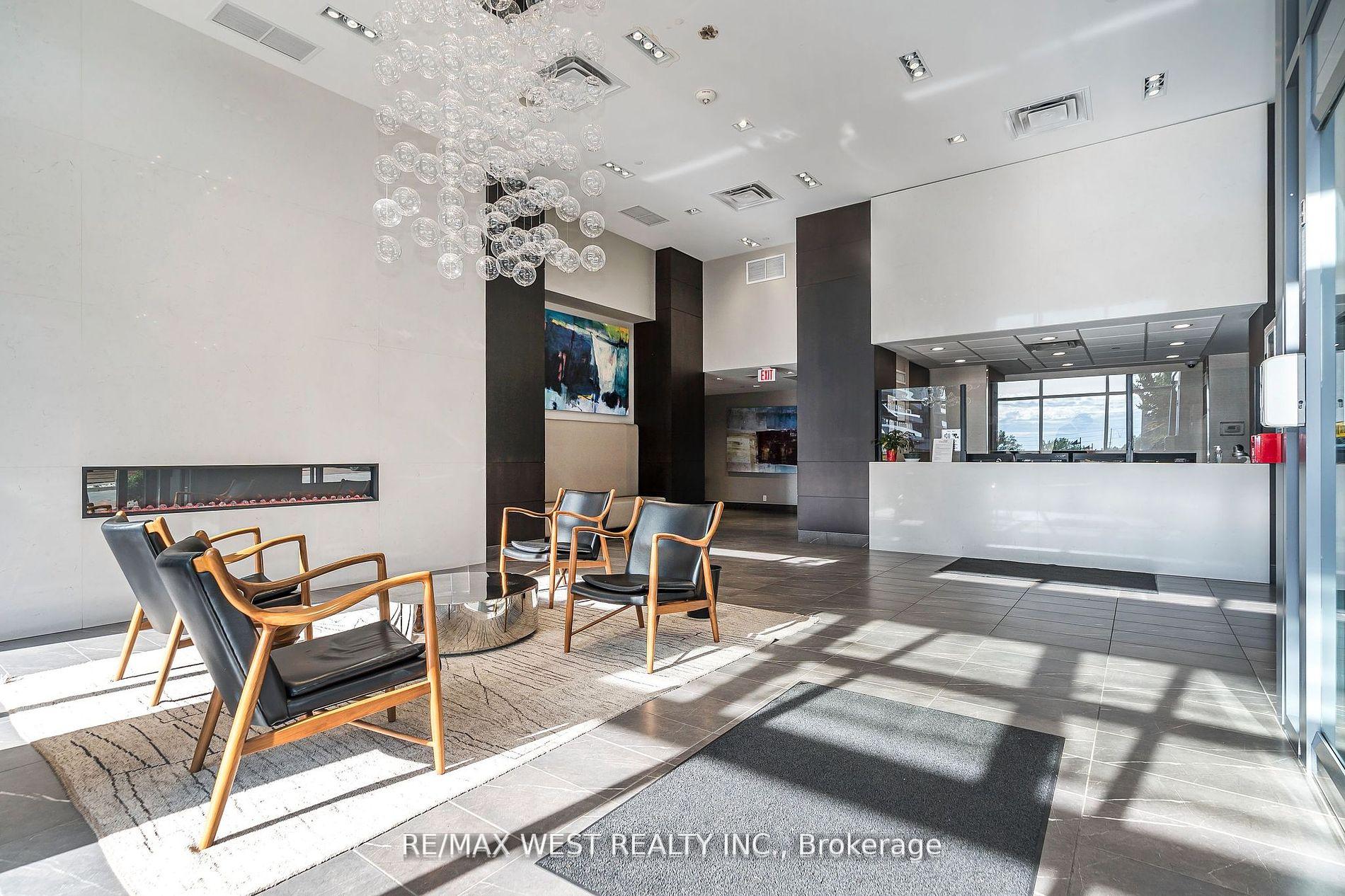 1 Bedroom Condo at 10 Park Lawn, Toronto For sale