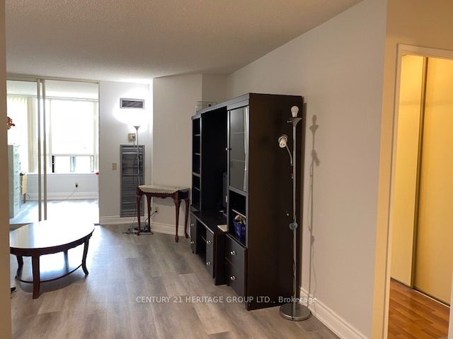#502 - 7 Bishop Avenue, Toronto, ON M2M 4J4