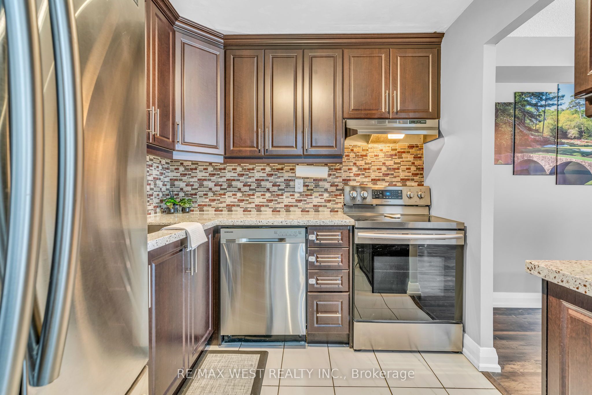 145 Hillcrest Avenue, #1615