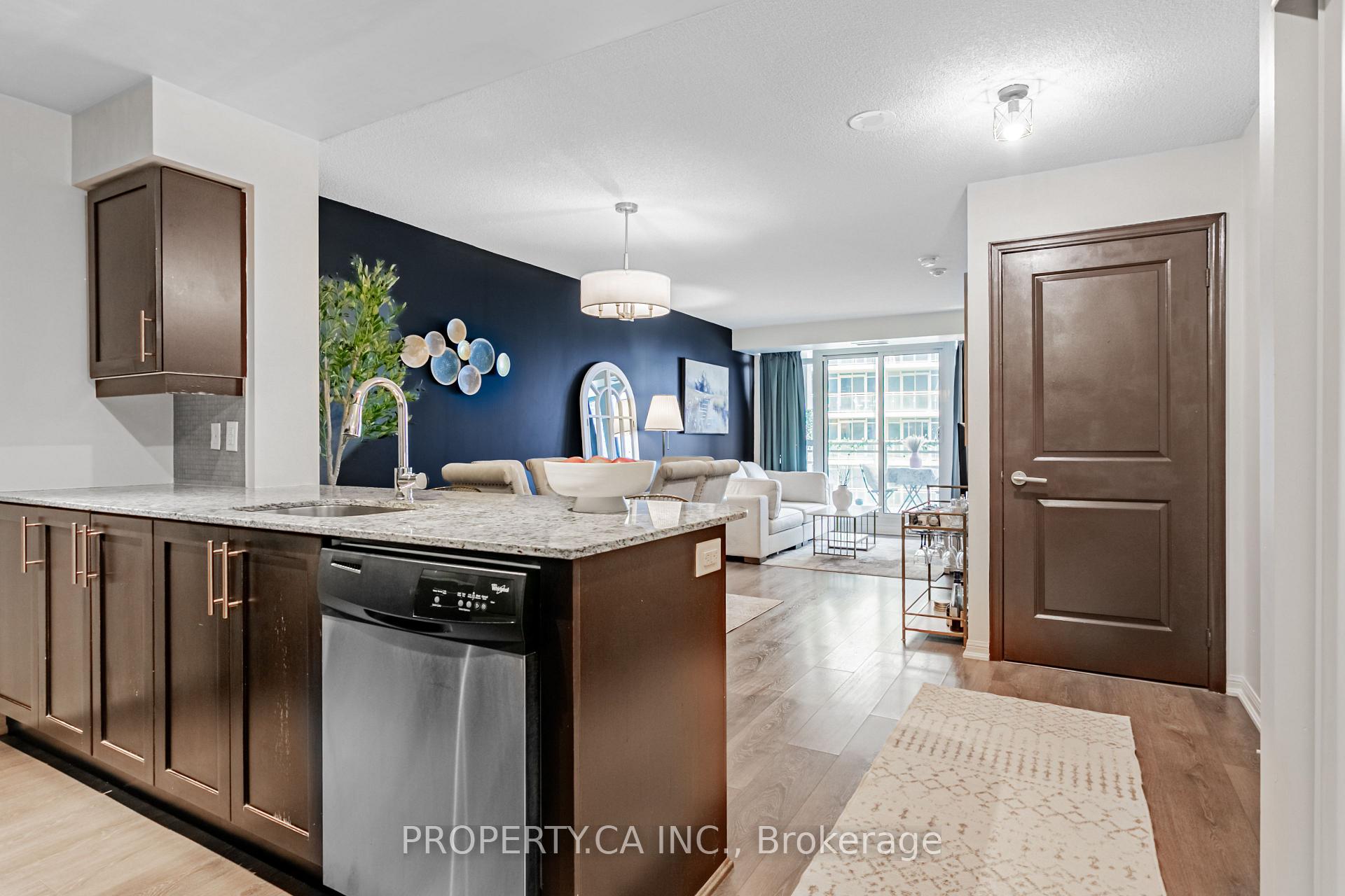 2 Bedrooms Condo at 35 Bastion, Toronto For sale