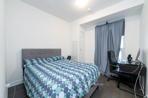 2 Bedrooms Condo at 3220 William Coltson, Oakville For sale