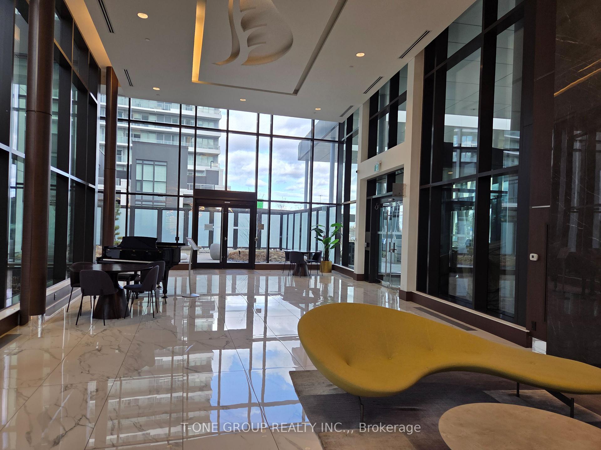2 Bedrooms Condo at 95 Mcmahon, Toronto For sale