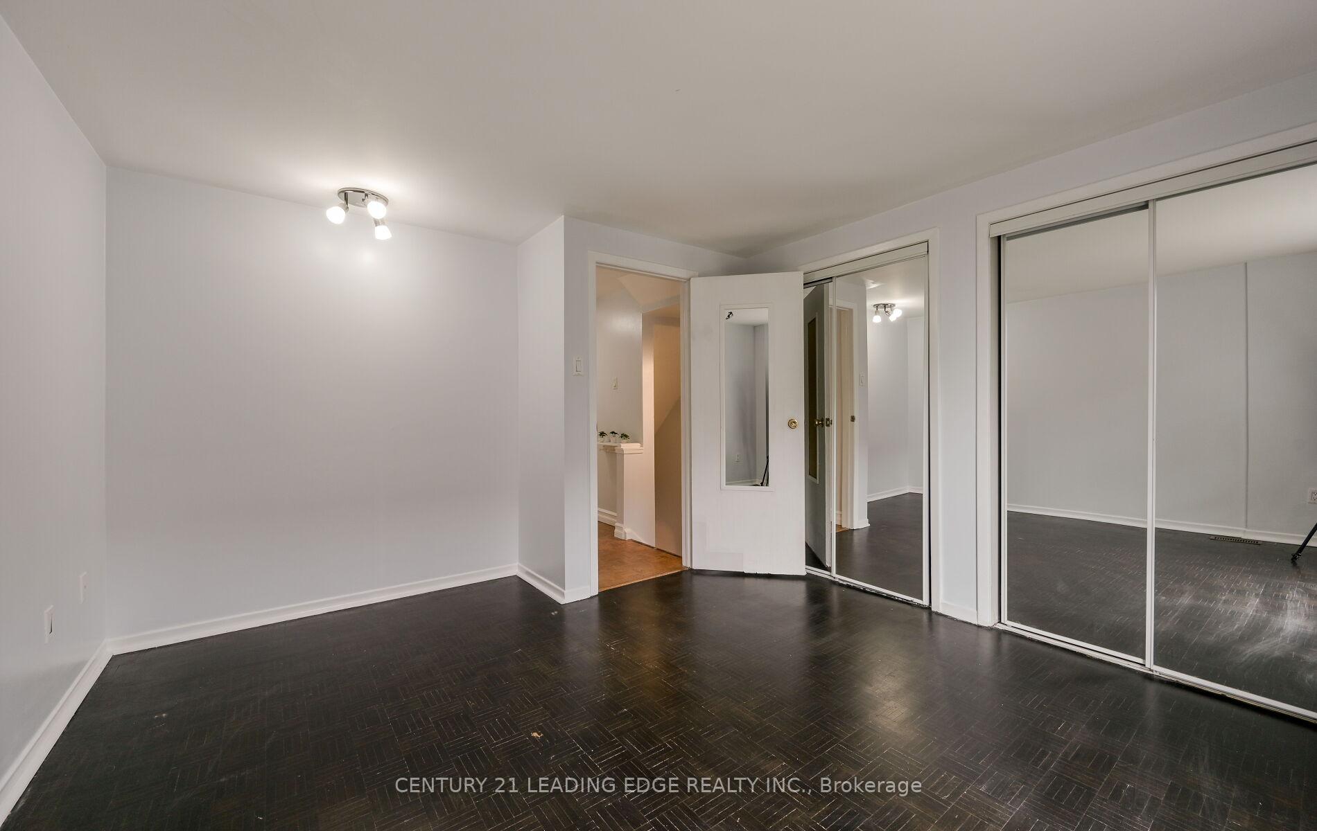 5 Bedrooms Condo at 28 Livingston, Toronto For sale
