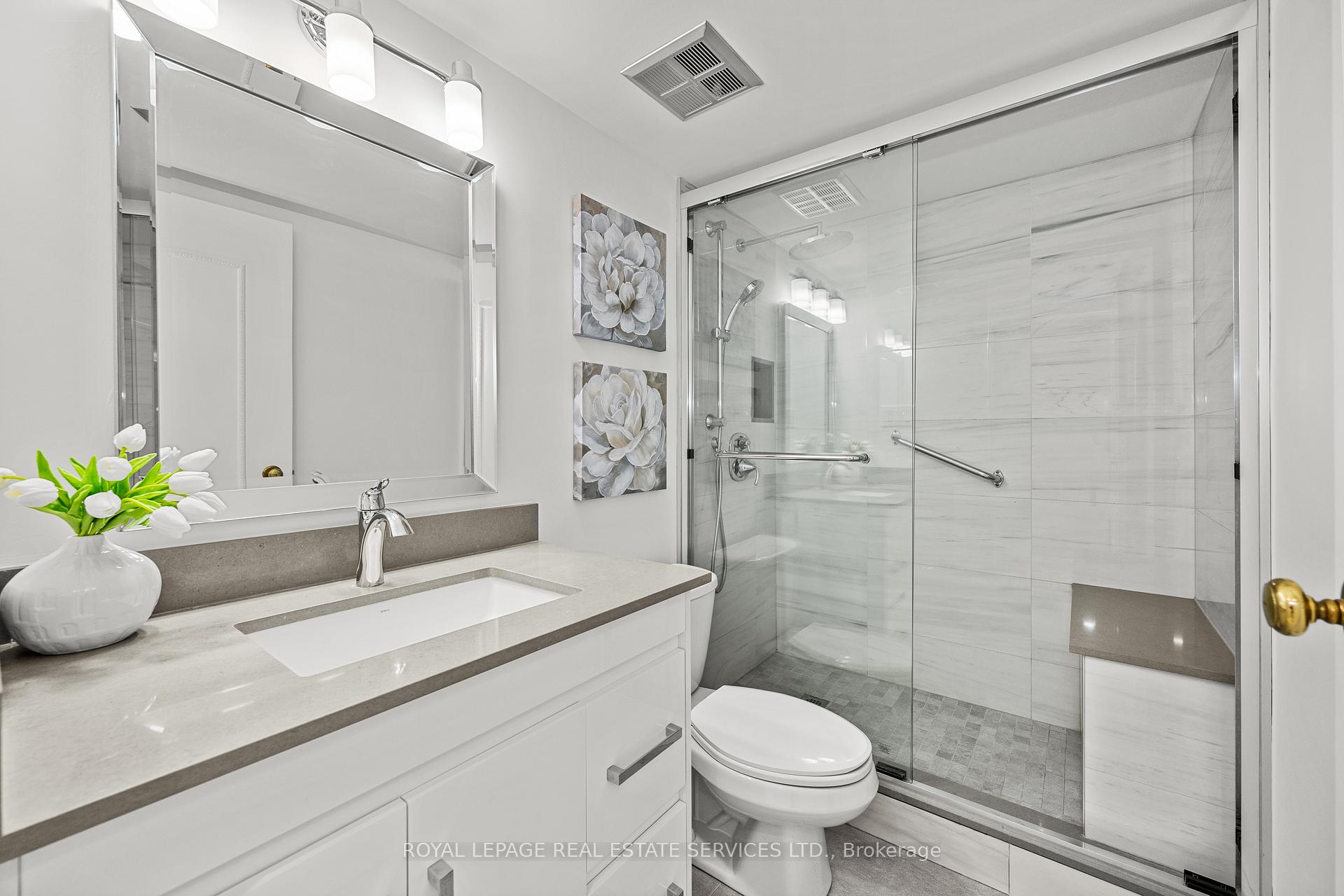 2 Bedrooms Condo at 2185 Marine,  Oakville For sale