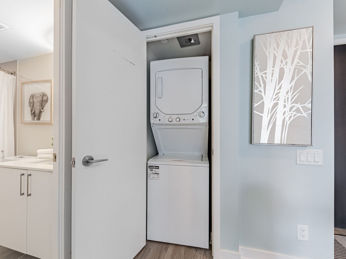 38 Monte Kwinter Court 902