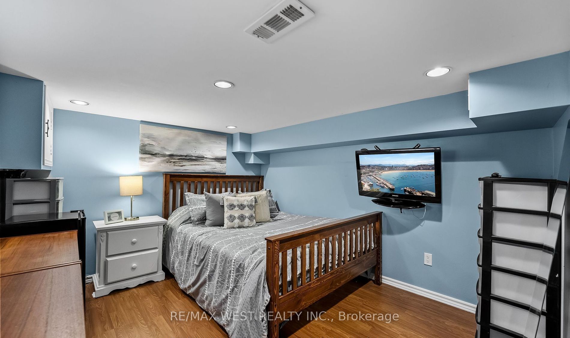 253 Ritson Road, Oshawa Central