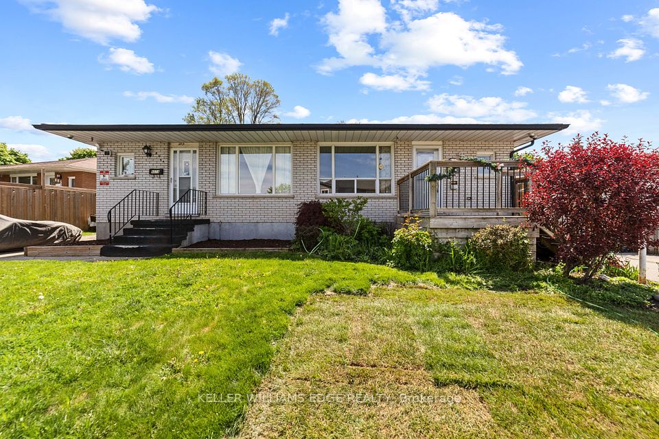 807 Patterson