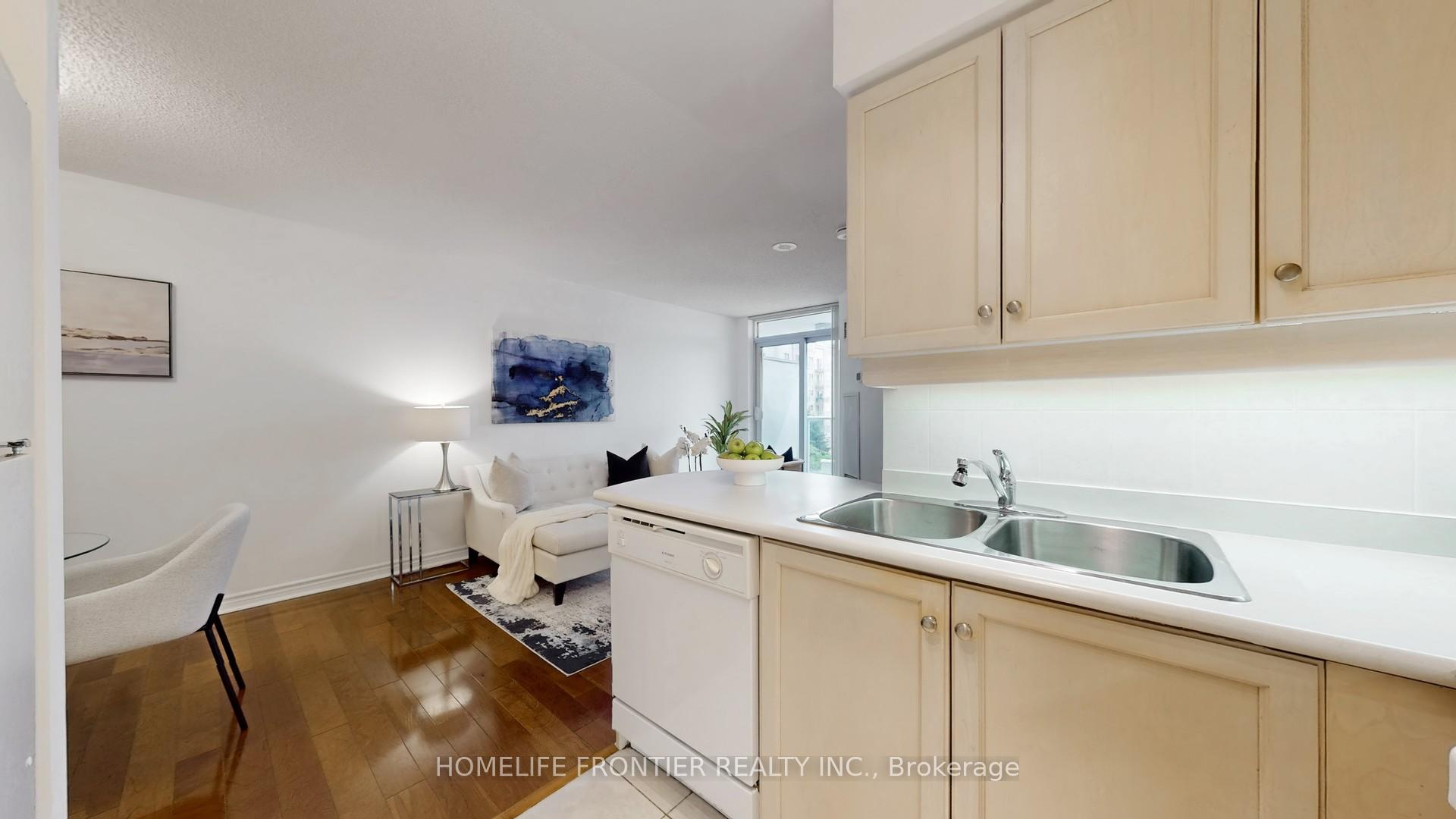 1 Bedroom Condo at 2 Rean, Toronto For sale