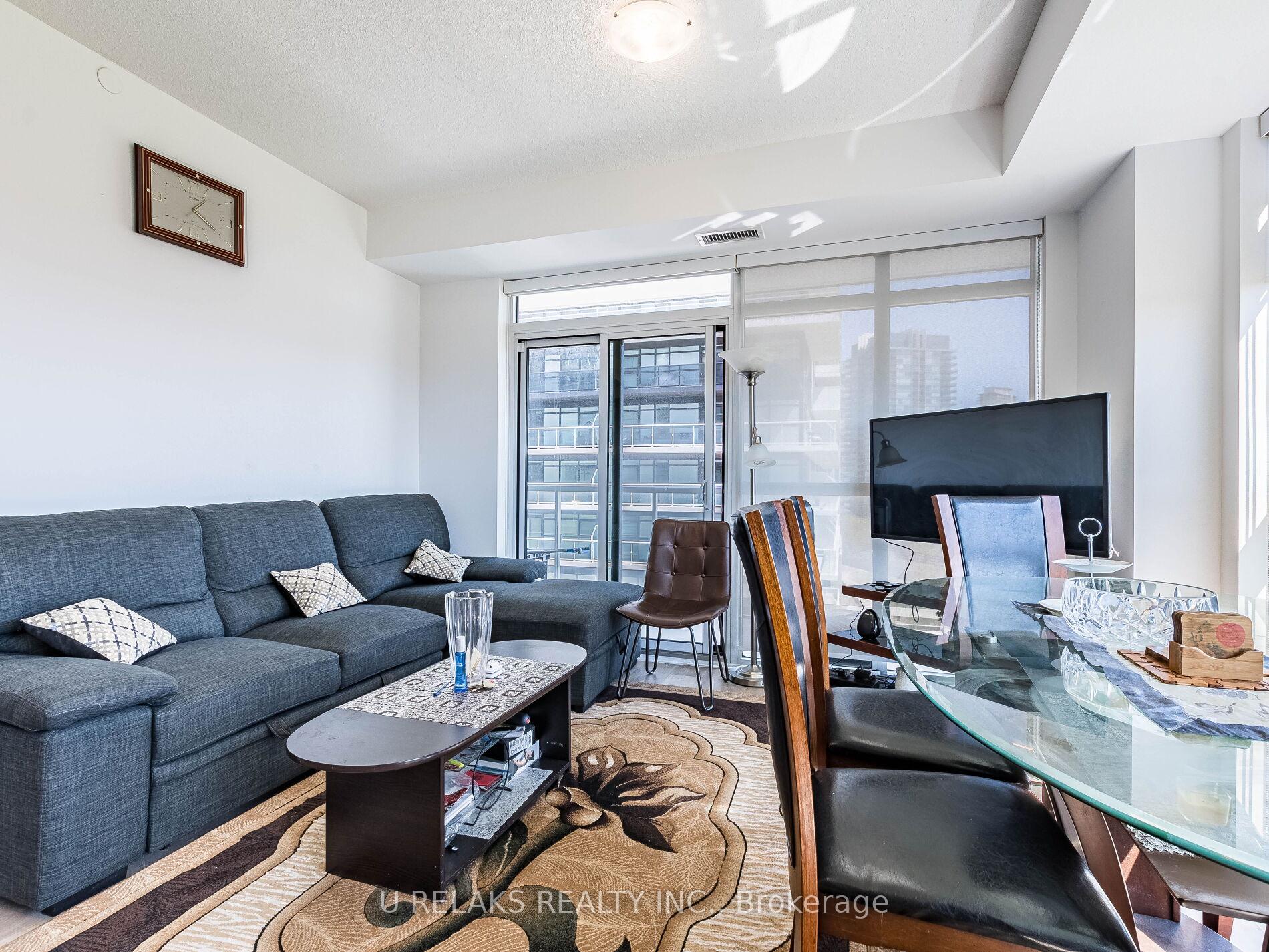 2 Bedrooms Condo at 251 Manitoba,  Toronto For sale