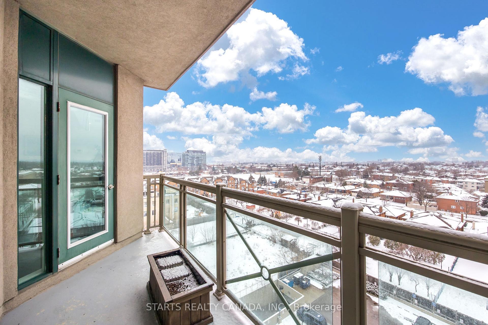 2 Bedrooms Condo at 920 Sheppard,  Toronto For sale