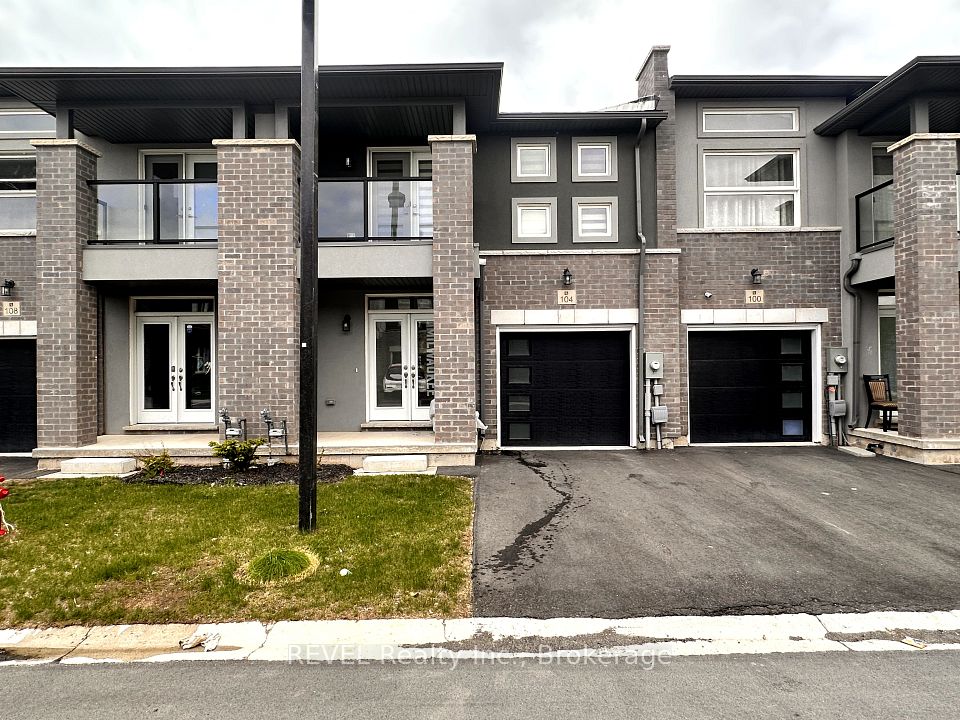 104 Renfrew Trail, Welland, ON L3C 0K2
