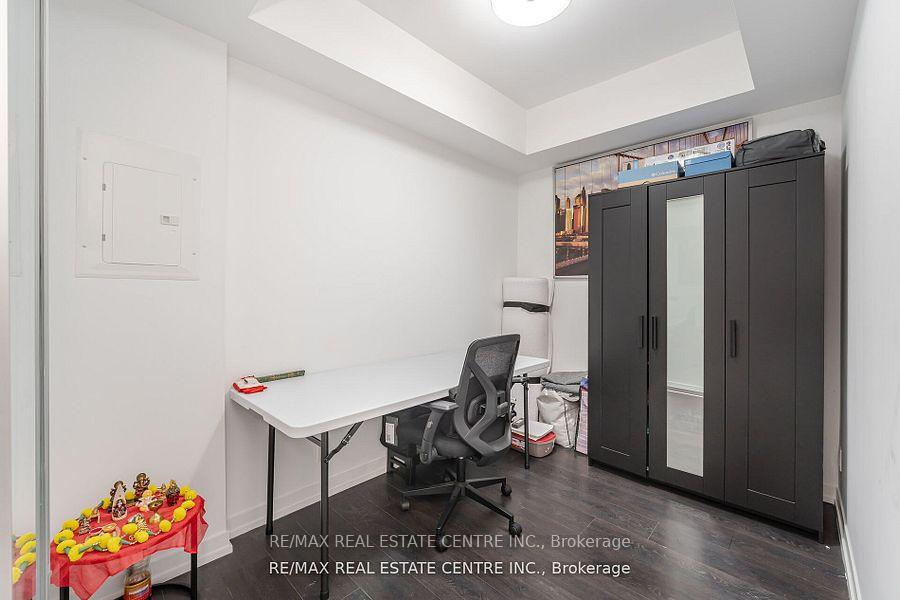 2 Bedrooms Condo at 55 Mercer, Toronto For sale