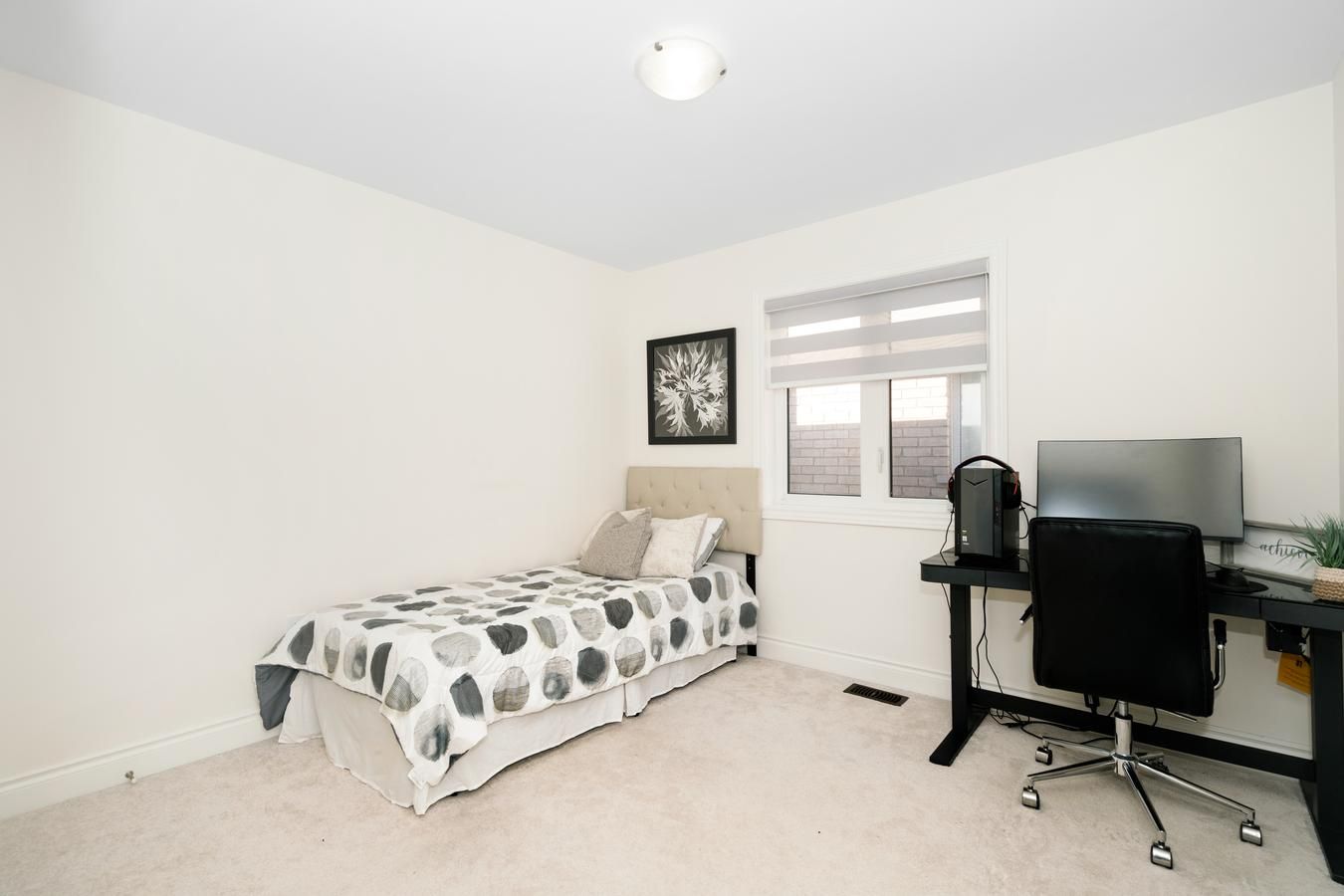 89 Forest Edge Crescent