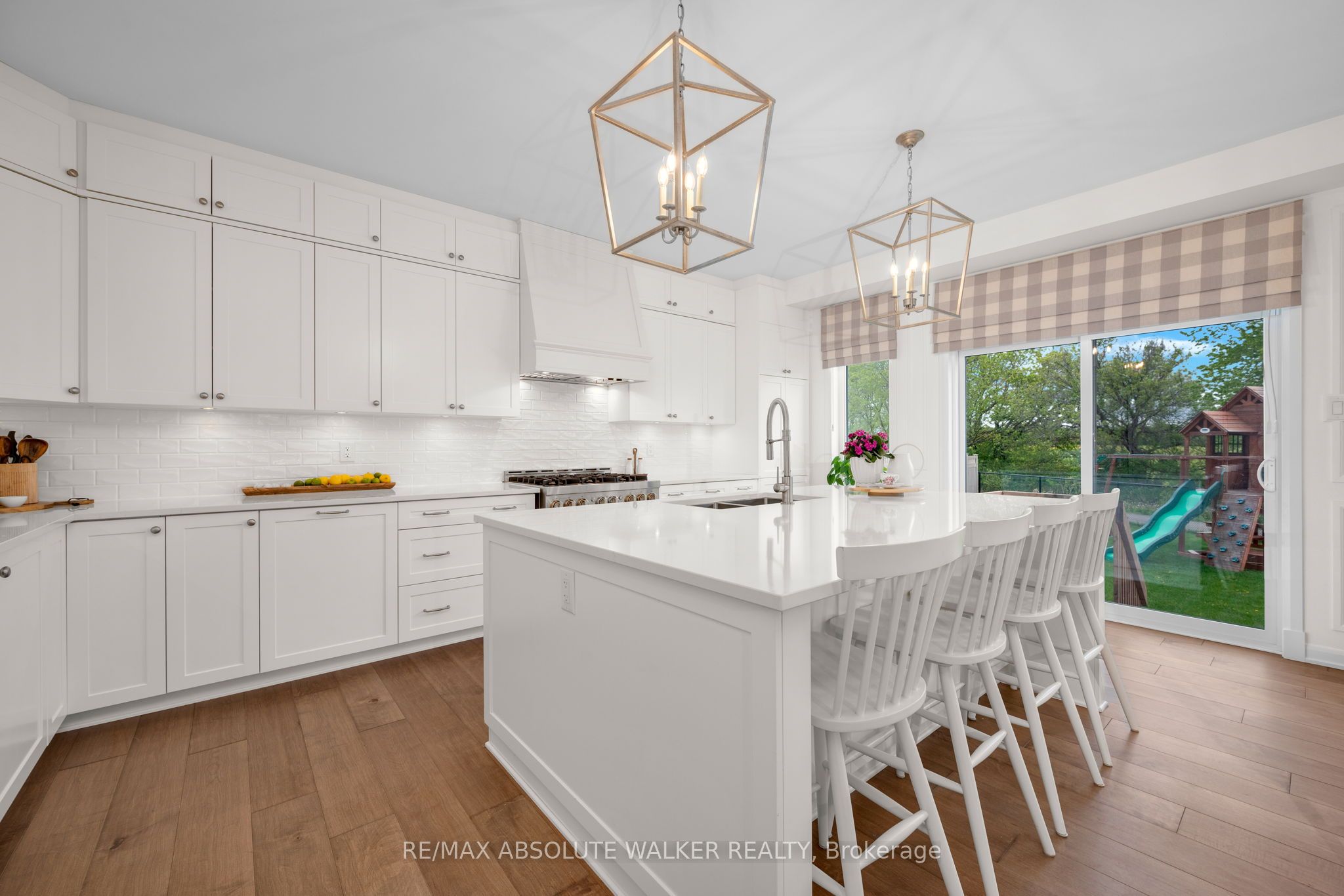 27 Eramosa Crescent