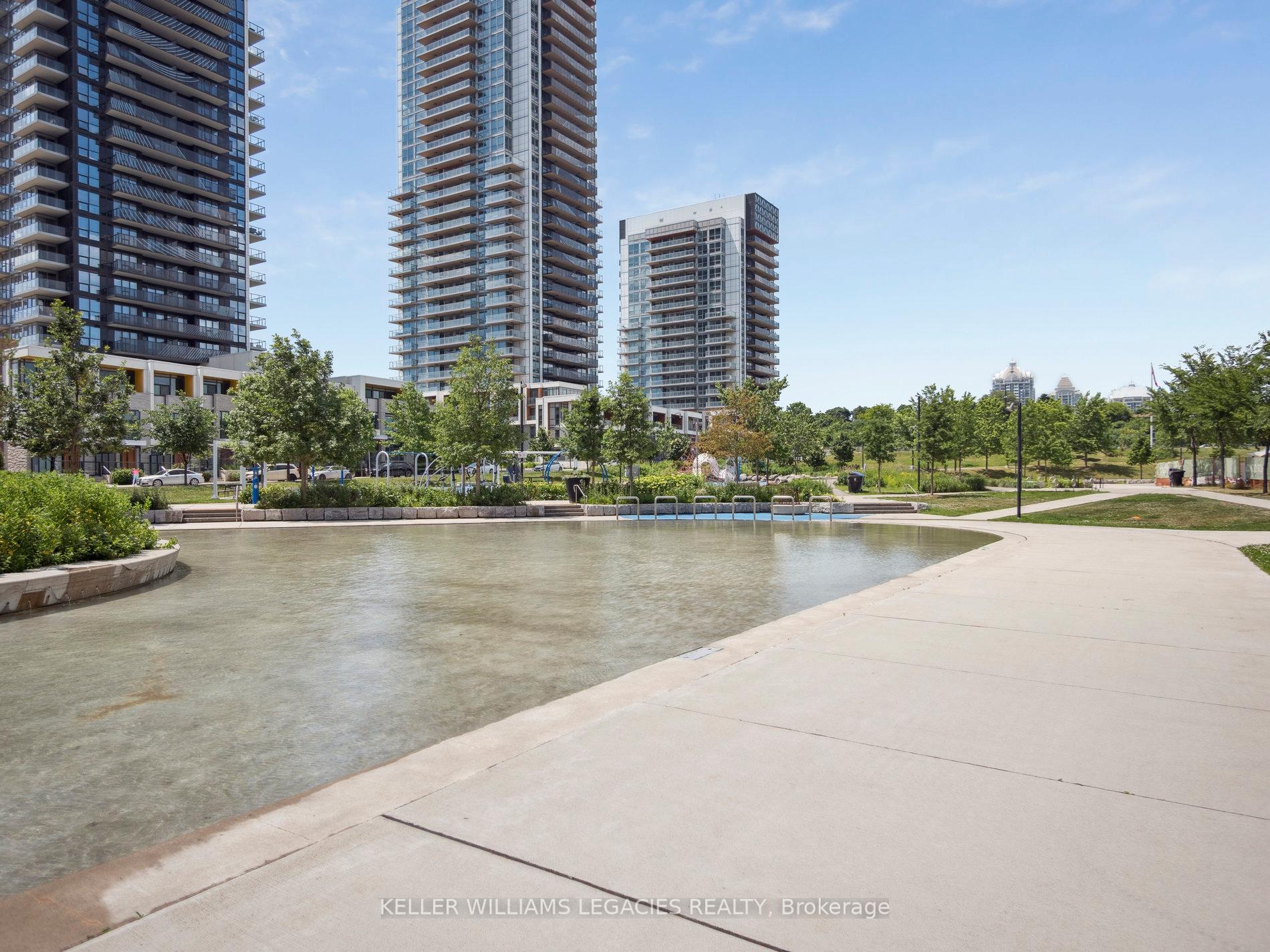 2 Bedrooms Condo at 29 Singer, Toronto For sale