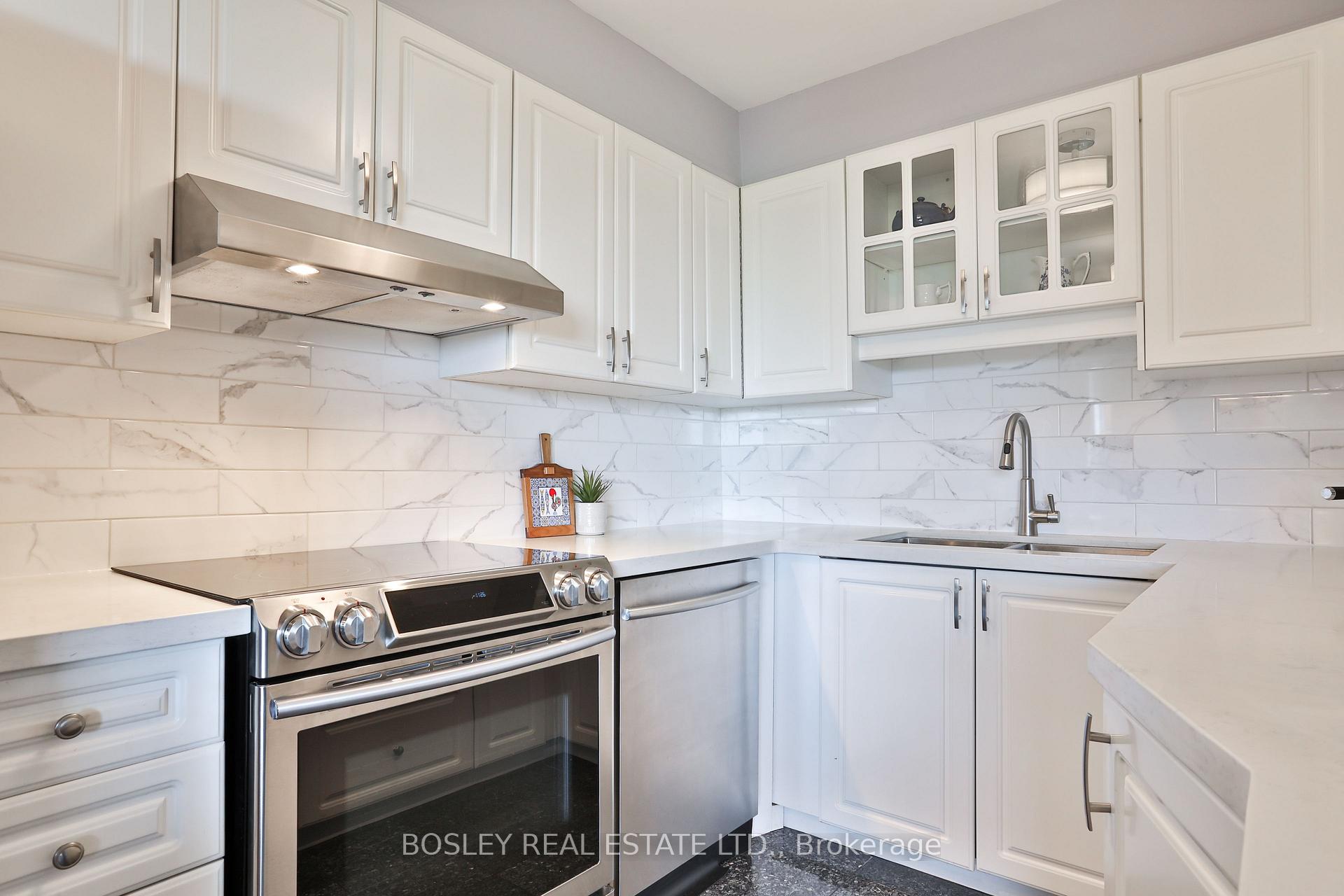 2 Bedrooms Condo at 284 Mill, Toronto For sale