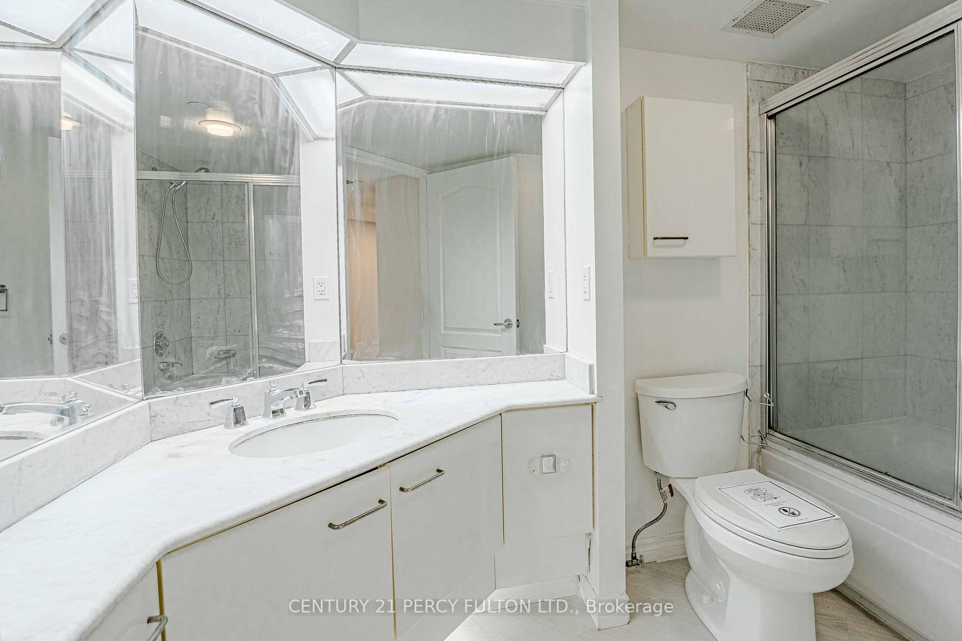 1 Bedroom Condo at 38 Elm, Toronto For sale