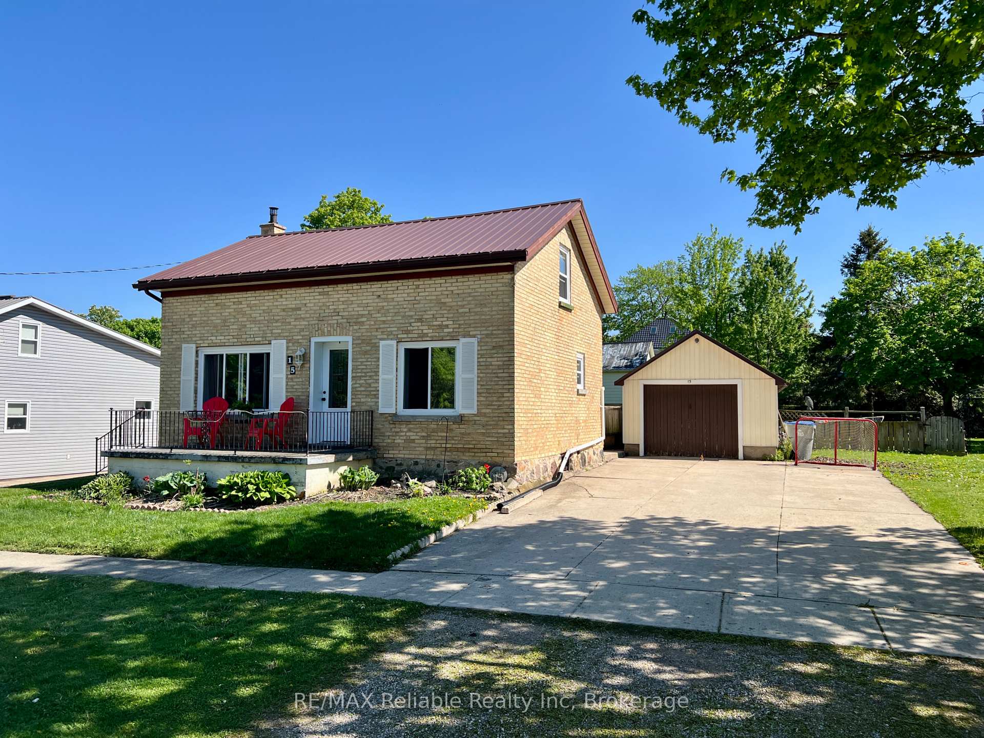 15 Mary Street, Bluewater, ON N0M 2T0