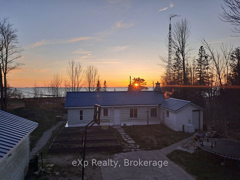 31 Waterview