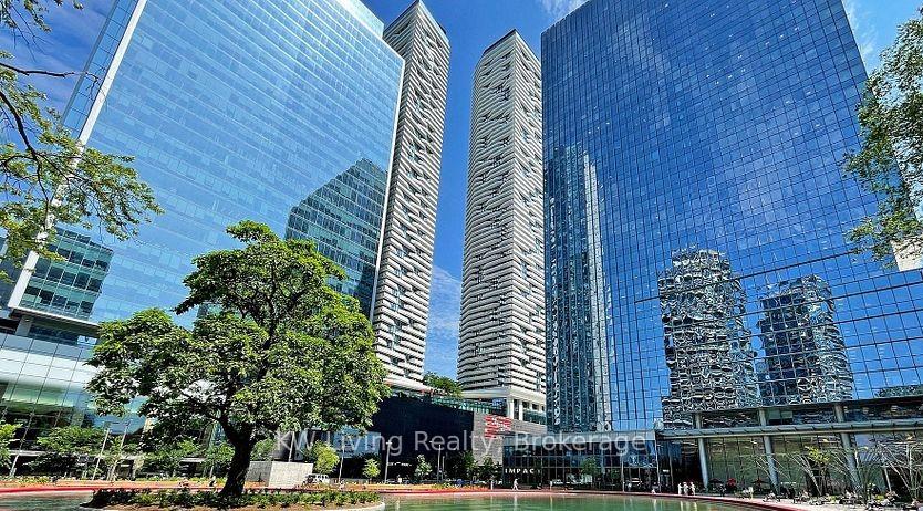 2 Bedrooms Condo at 100 Harbour, Toronto For sale