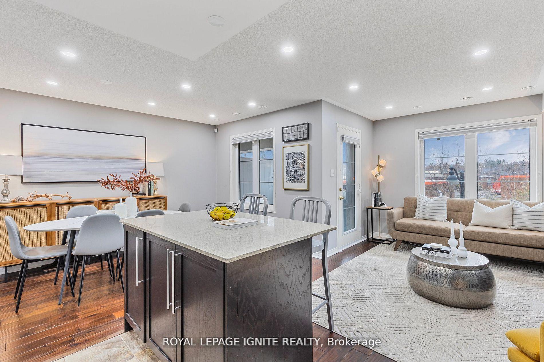2 Bedrooms Condo at 6063 Kingston, Toronto For sale