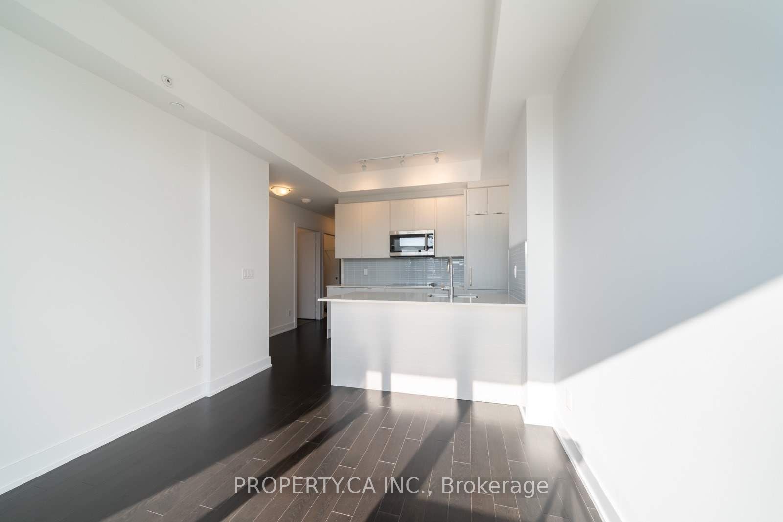 181 Bedford Road, #2005
