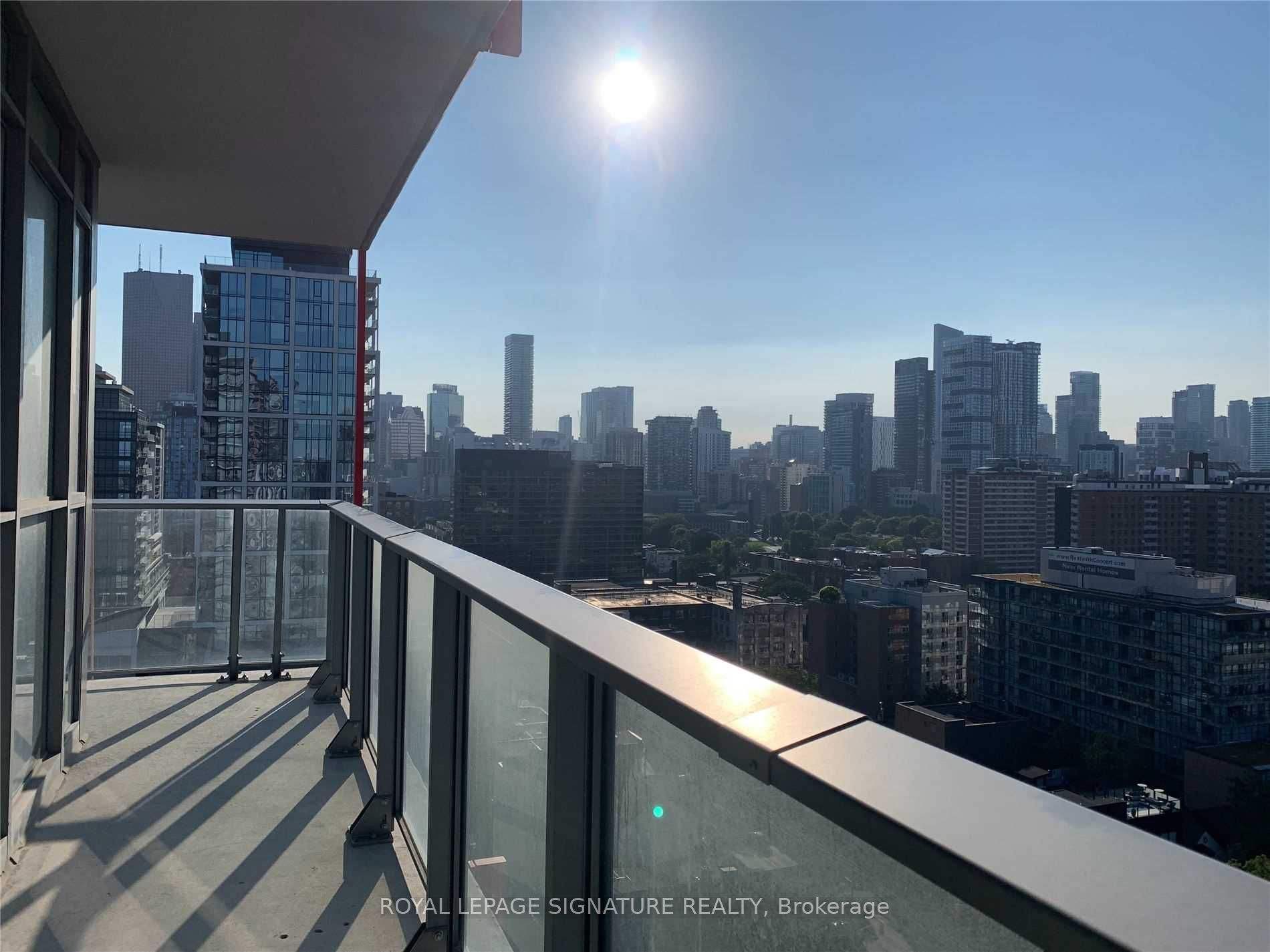 120 Parliament Street, #1602