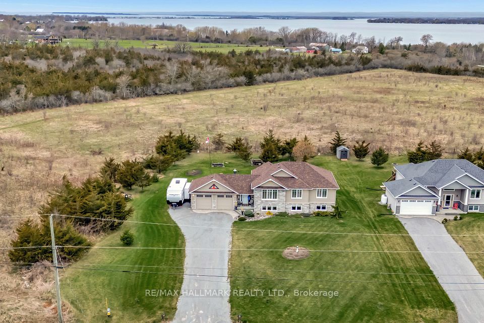 32 Stinson Block Road, Prince Edward County, ON K0K 1T0