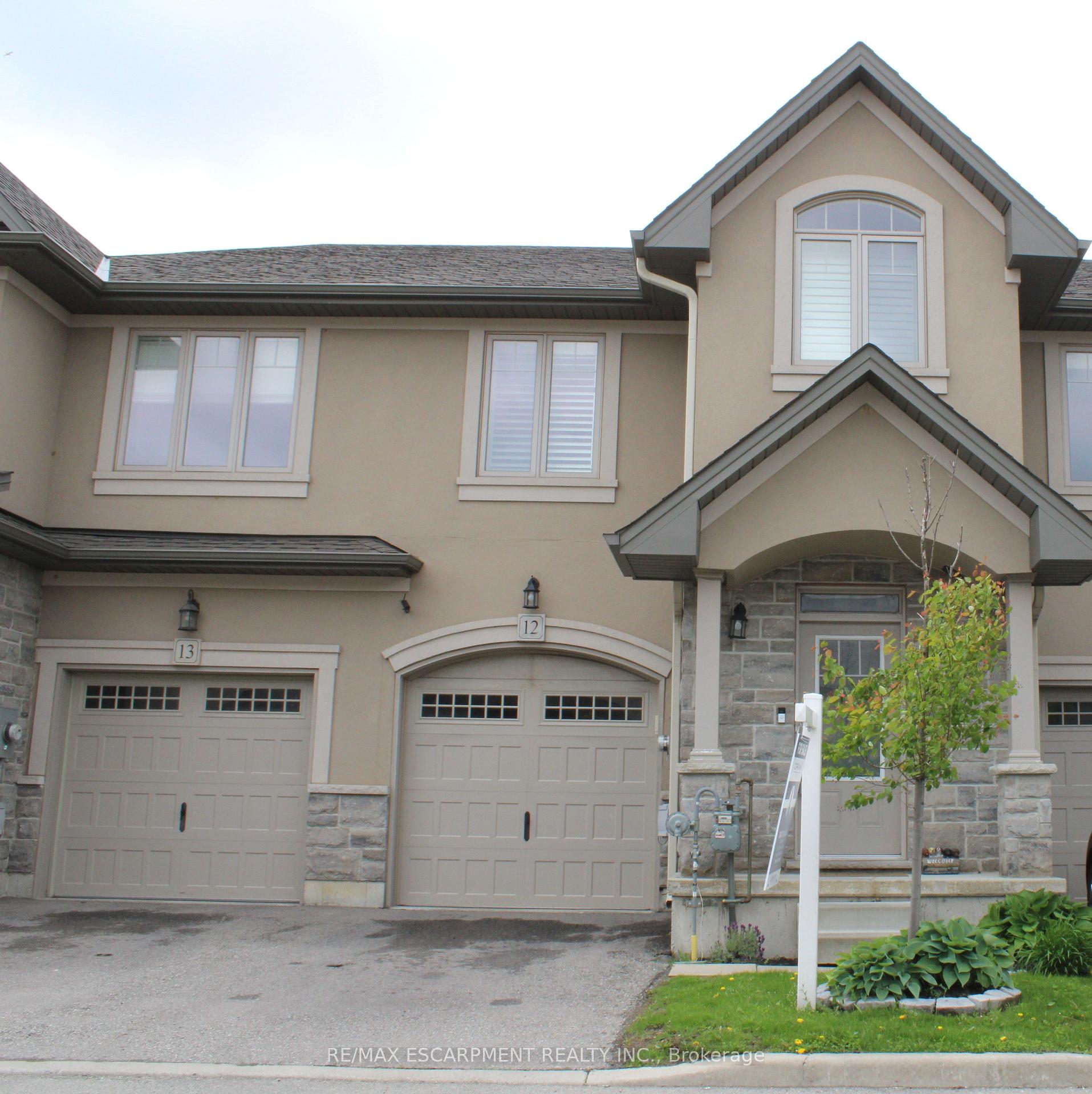 #12 - 98 Shoreview Place, Hamilton, ON L8E 0J4 #12