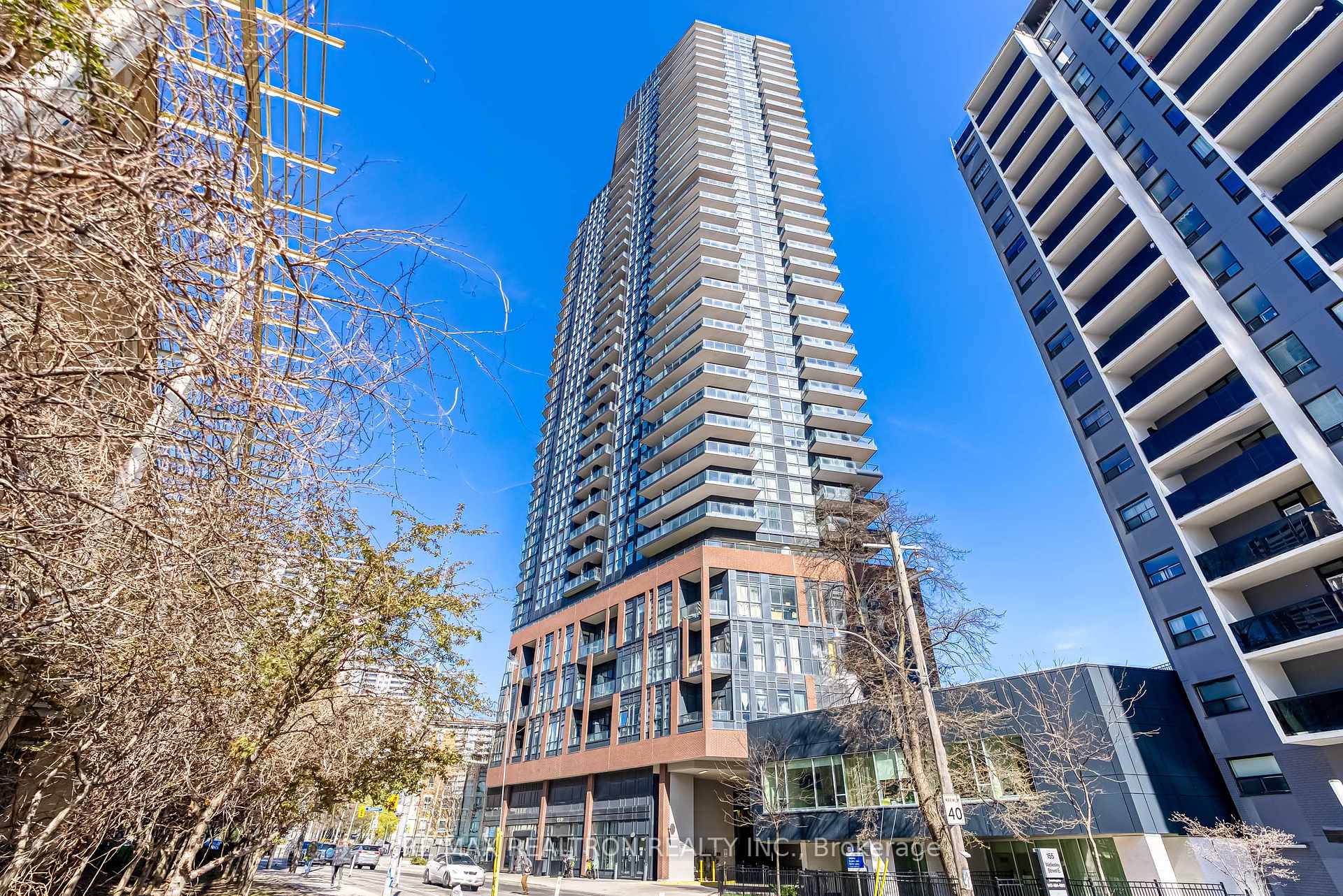 1 Bedroom Condo at 159 Wellesley,  Toronto For sale