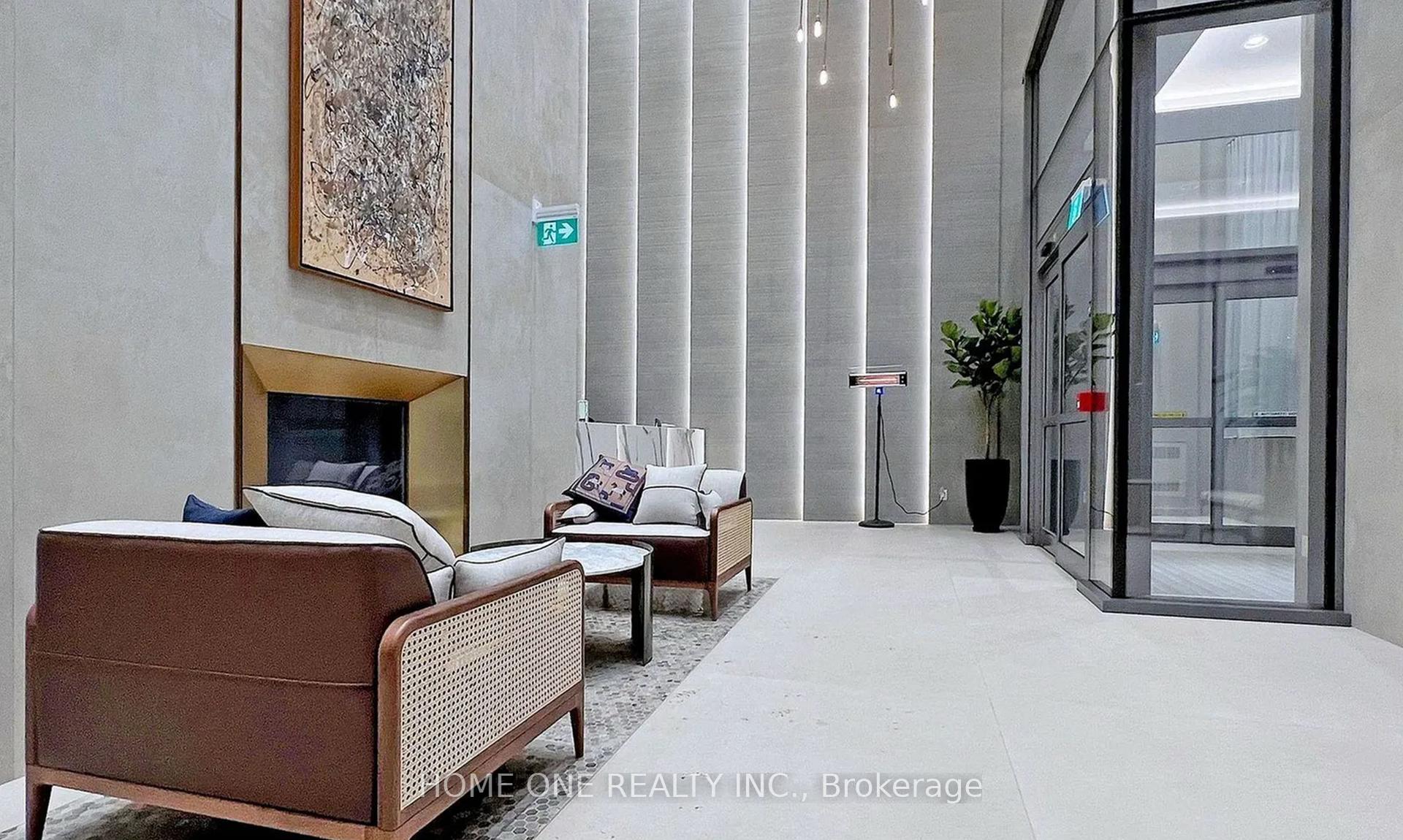 2 Bedrooms Condo at 1000 Portage,  Vaughan For sale