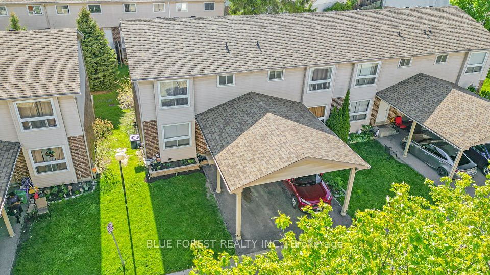 #15 - 450 Pond Mills Road, London South, ON N5Z 4X2
