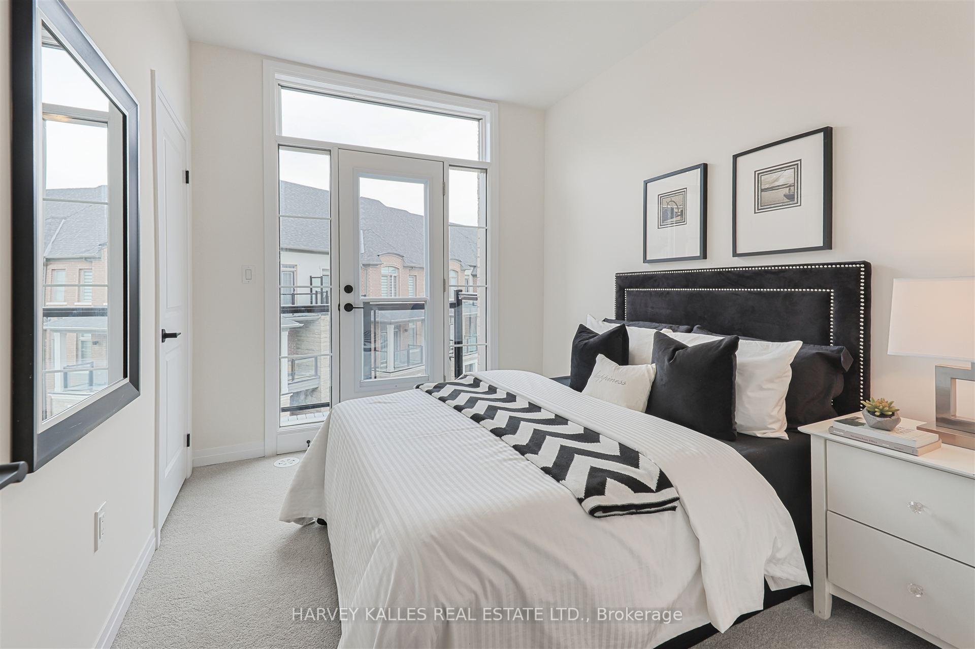 75 De La Roche Drive S