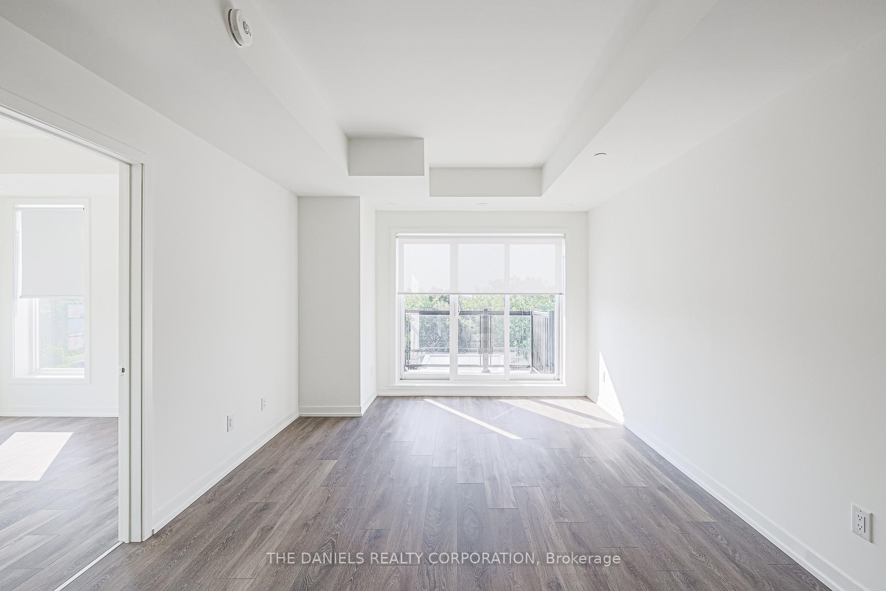 2 Bedrooms Condo at 135 Canon Jackson,  Toronto For sale
