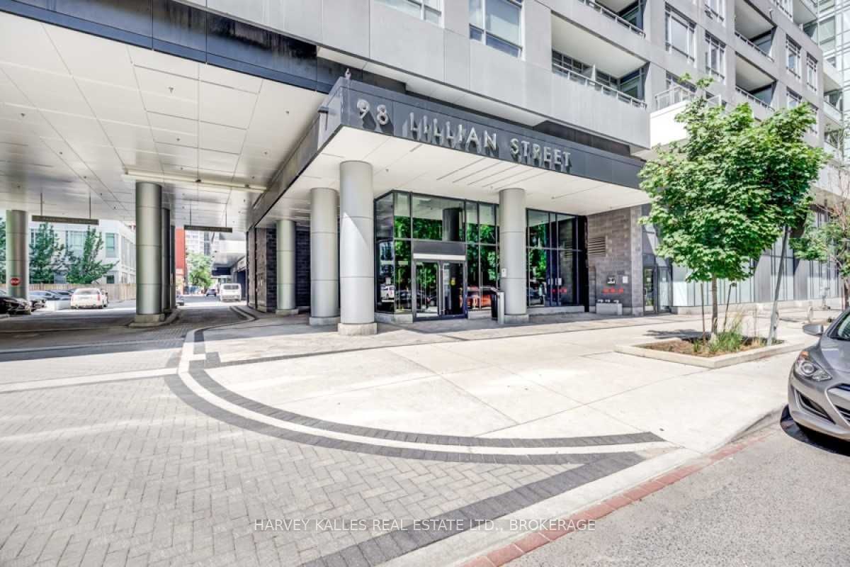98 Lillian Street 712