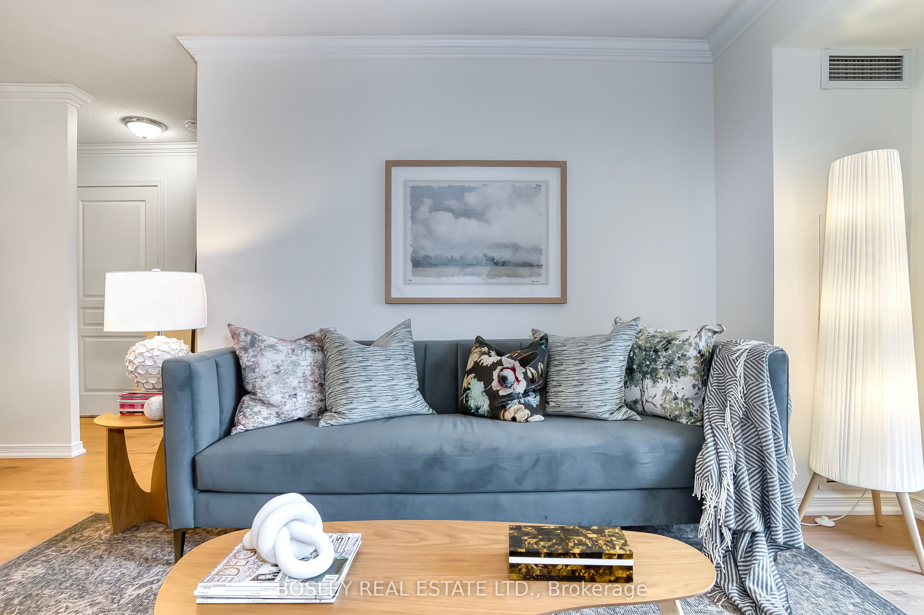 51 Harrison Garden Boulevard, #203