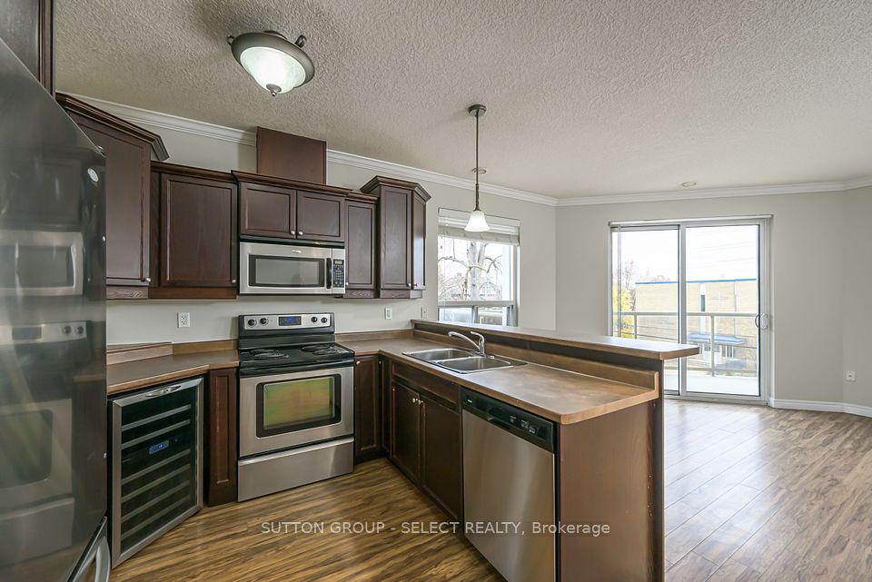 #306 - 435 Colborne Street, London East, ON N6B 2T2