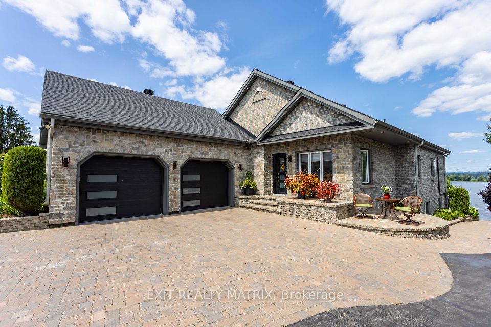 3835 Old Highway 17
