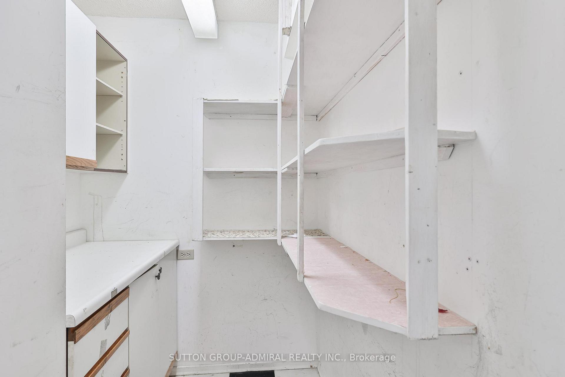 3 Bedrooms Condo at 131 Torresdale, Toronto For sale