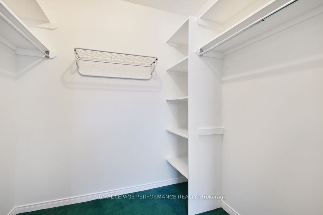 345 CENTRUM Boulevard W, #403