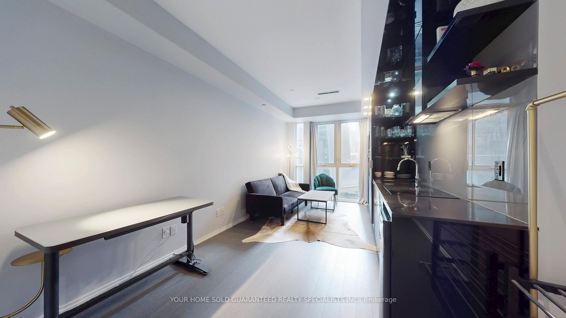 1 Bedroom Condo at 70 Temperance, Toronto For sale