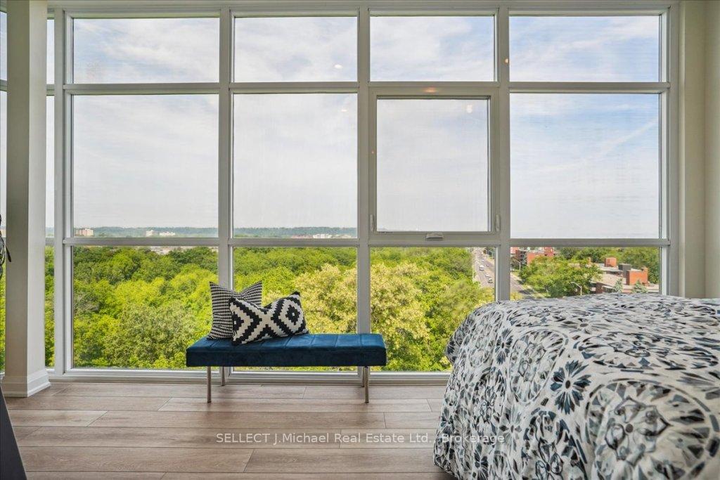 2 Bedrooms Condo at 2750 KING,  Hamilton For sale