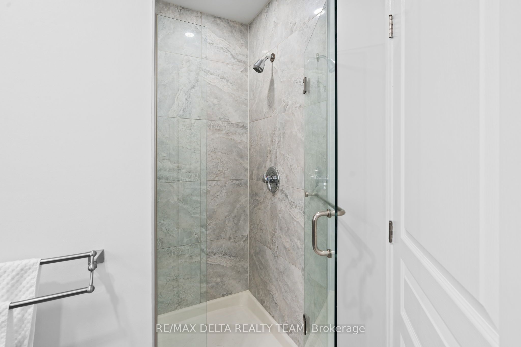 941 Scala Avenue, Orleans - Cumberland and Area 1119 - Notting Hill/Summerside